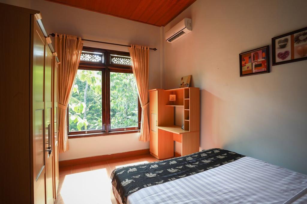 Villa Maryadi Lovina Εξωτερικό φωτογραφία
