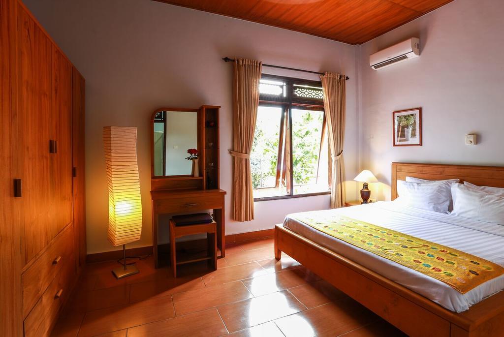 Villa Maryadi Lovina Εξωτερικό φωτογραφία